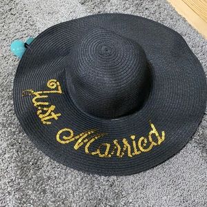 Betsey johnson just married sun hat